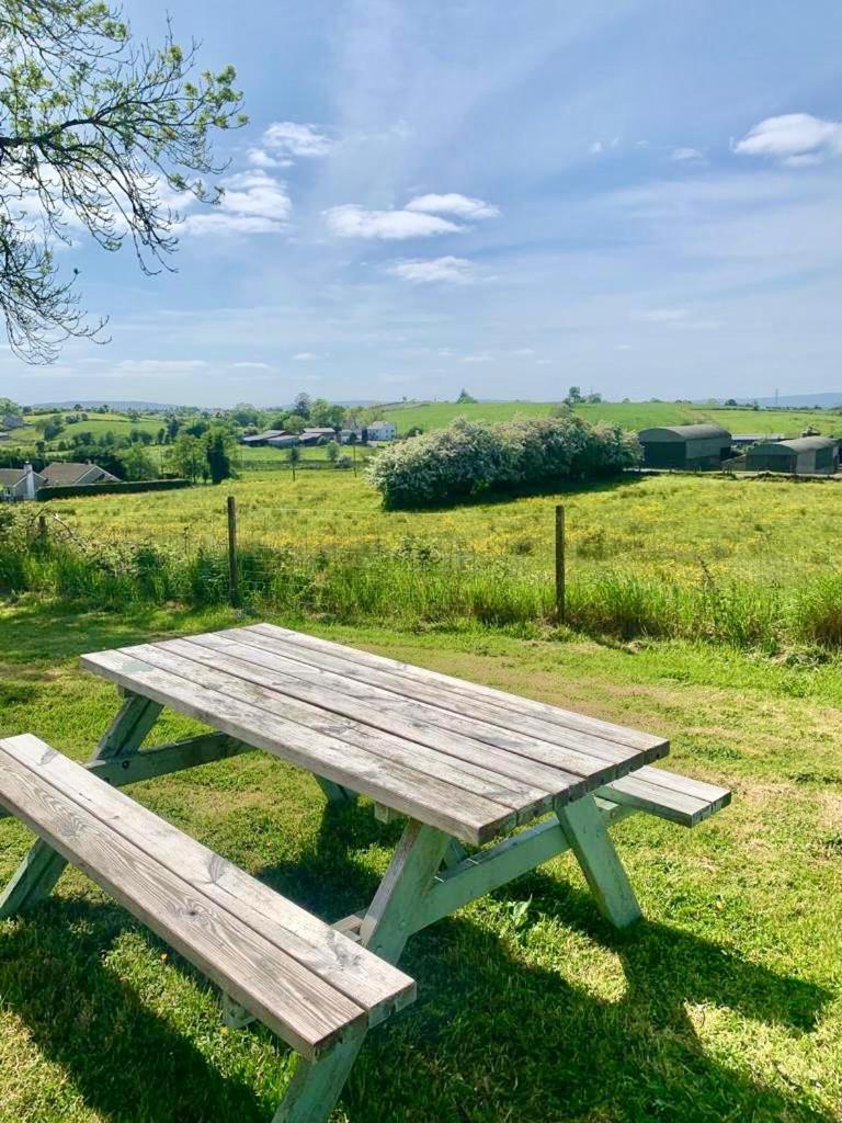 Quiet Farm Cottage Enniskillen Fermanagh Esterno foto