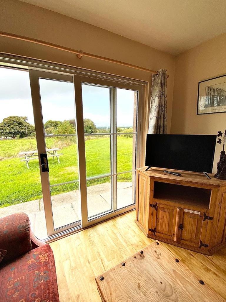 Quiet Farm Cottage Enniskillen Fermanagh Esterno foto